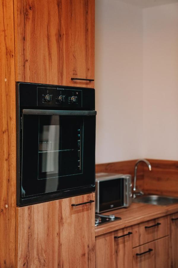 Green Apartments Prishtina Priştine Dış mekan fotoğraf