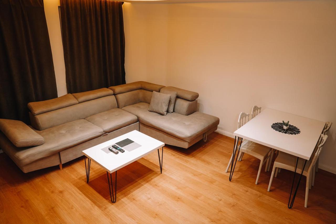 Green Apartments Prishtina Priştine Dış mekan fotoğraf