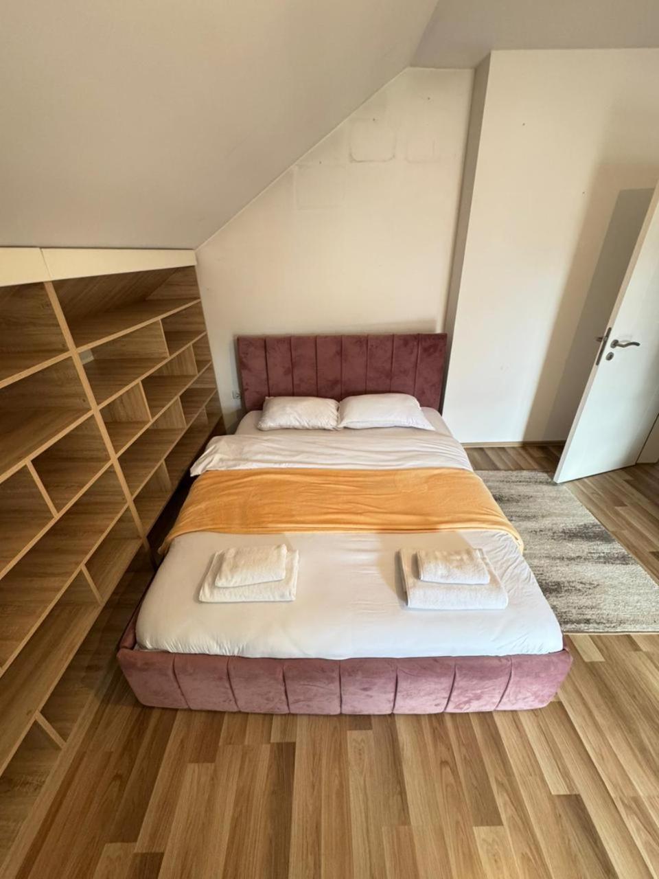 Green Apartments Prishtina Priştine Dış mekan fotoğraf